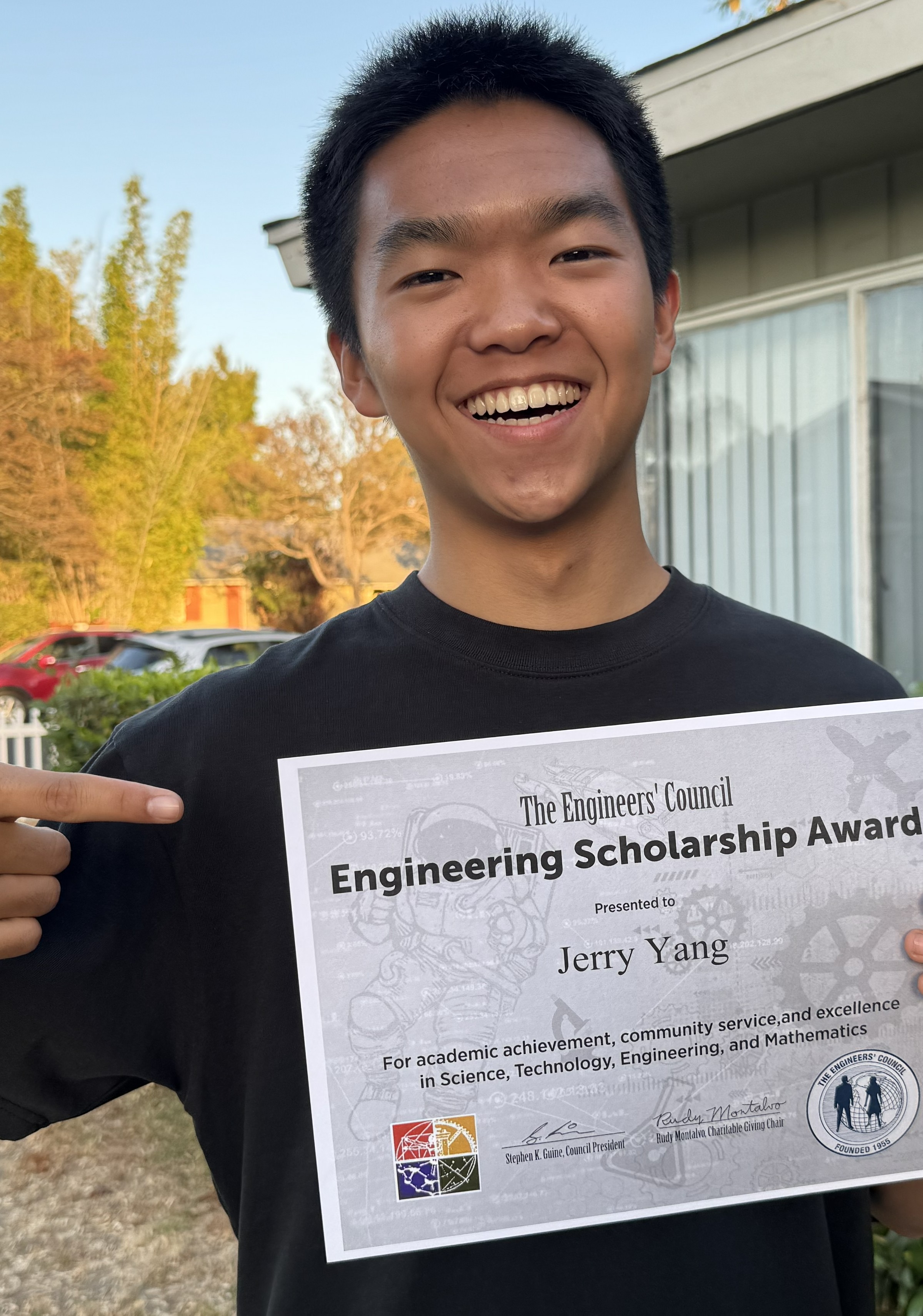 Jerry-Yang_Cert-pic_North-Hollywood-HS